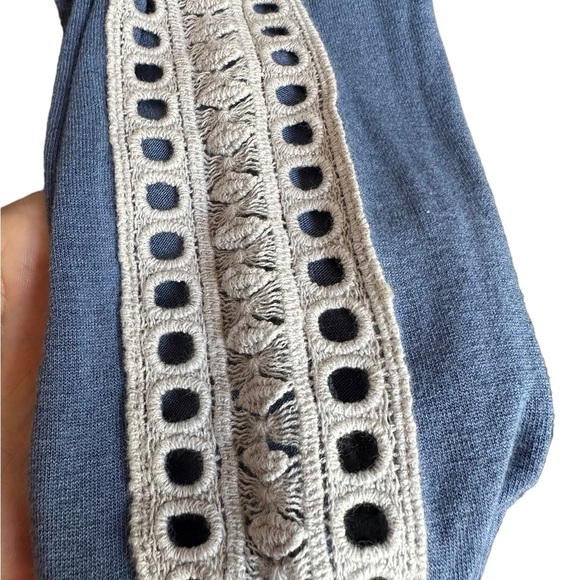 Soft Surroundings Cassidie Ribbed Tunic Top Blue Cream Eyelet Lace trim … - Picture 8 of 17